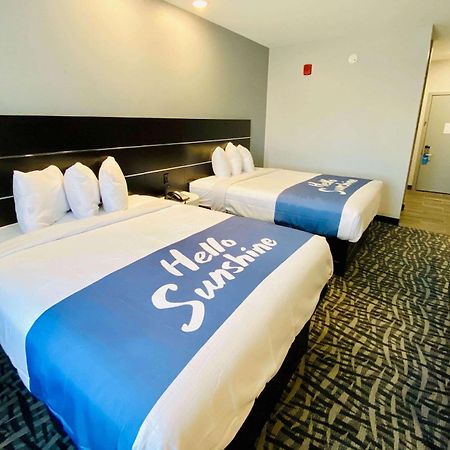 Days Inn & Suites By Wyndham Horn Lake - Memphis Graceland Εξωτερικό φωτογραφία