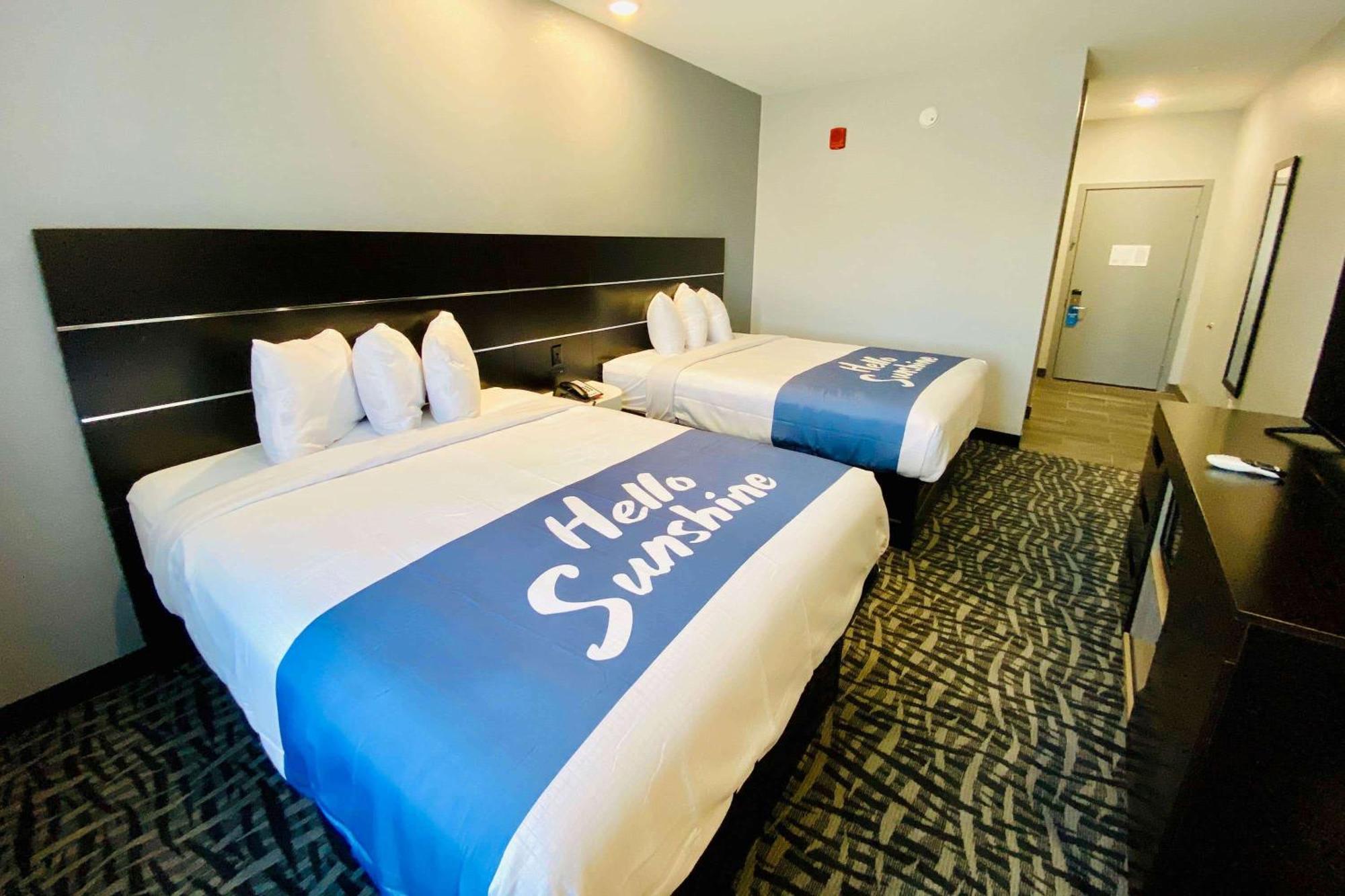 Days Inn & Suites By Wyndham Horn Lake - Memphis Graceland Εξωτερικό φωτογραφία