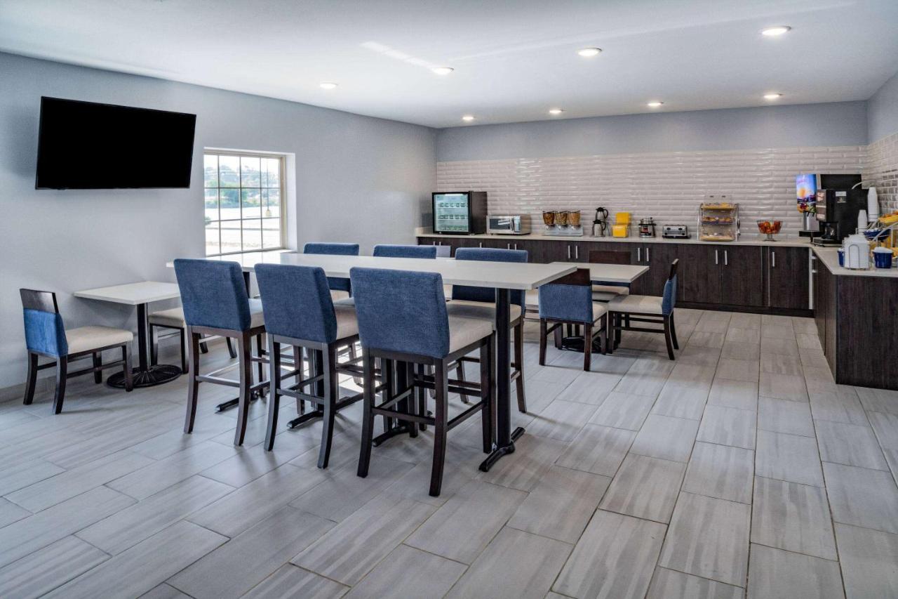 Days Inn & Suites By Wyndham Horn Lake - Memphis Graceland Εξωτερικό φωτογραφία